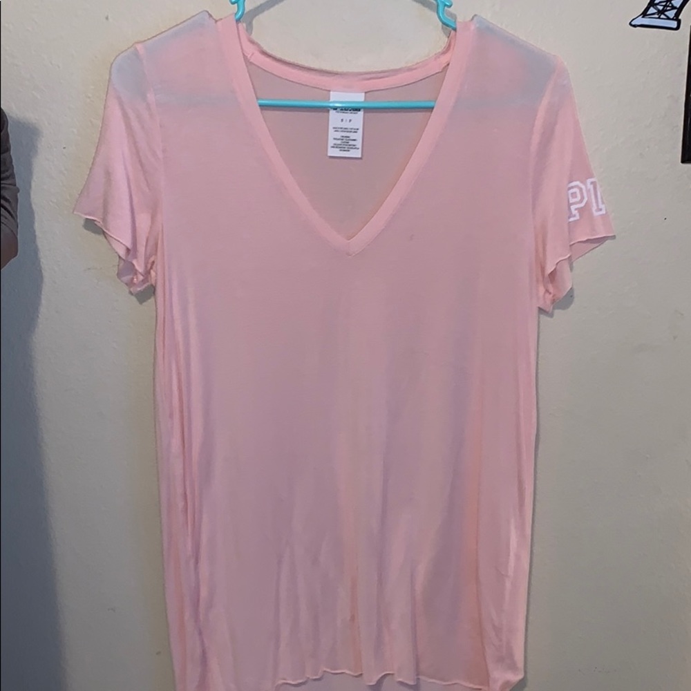 Basic pink shirt